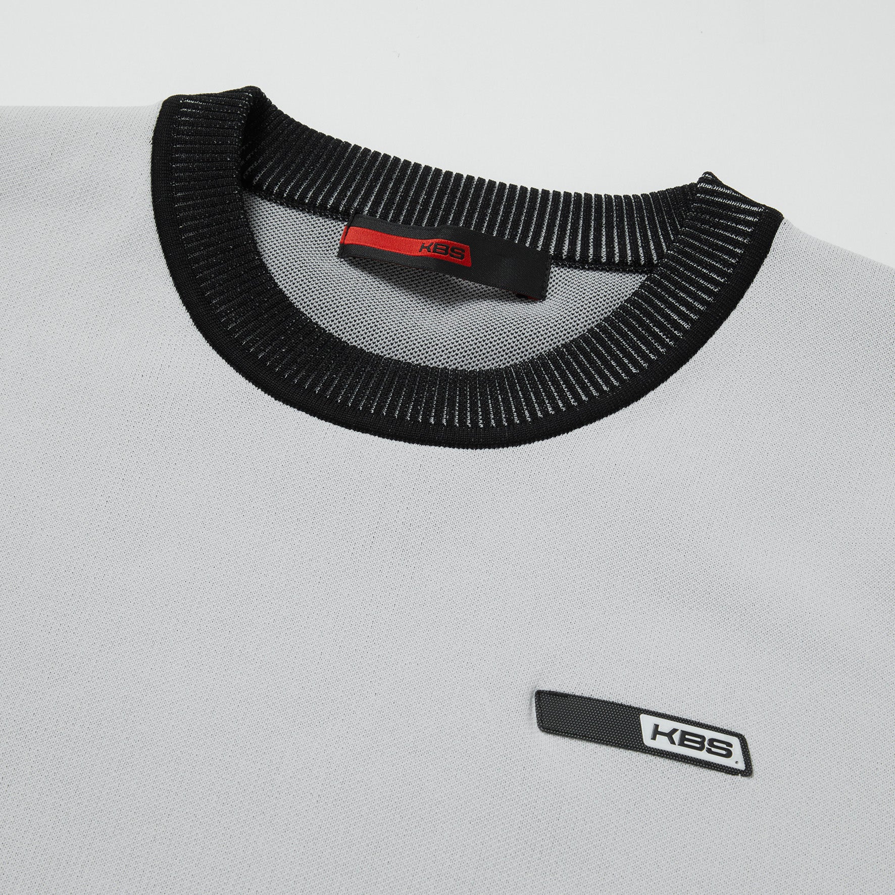 圓領長袖套頭針織衫