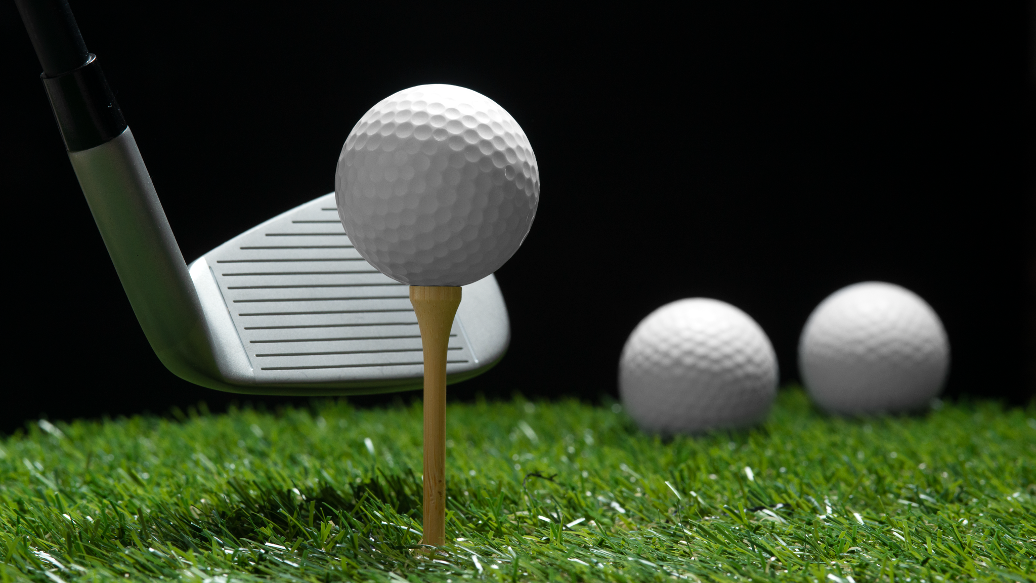 左撇子高爾夫球友們的「市場孤兒」困境